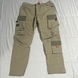Lightweight Khaki Cargo Pants with Multiple Utility Pockets